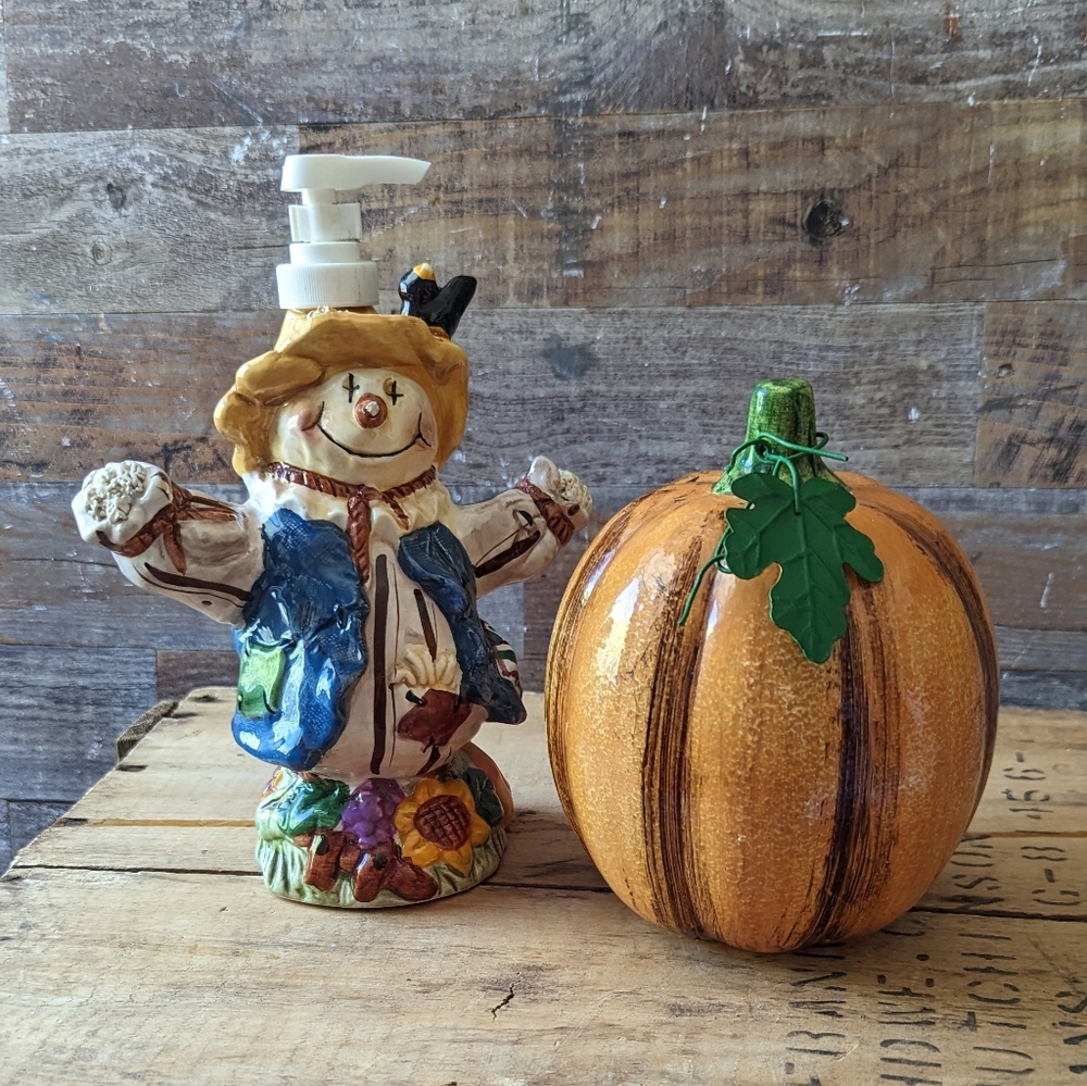 Never Used Fall 2002 Ceramic Scarecrow Soap Dispenser & Ceramic Pumpkin
